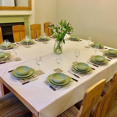 Tidesreach Filey, Sleeps 13, Close To Beach Экстерьер фото
